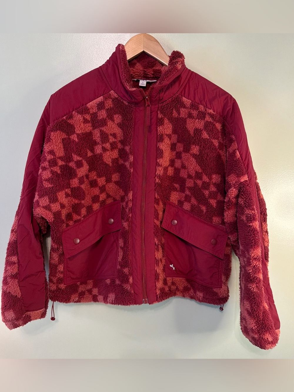 Joy Lab Women’s Fleece Jacket Size S Oversized Loose Fit Red Wine Geo Print